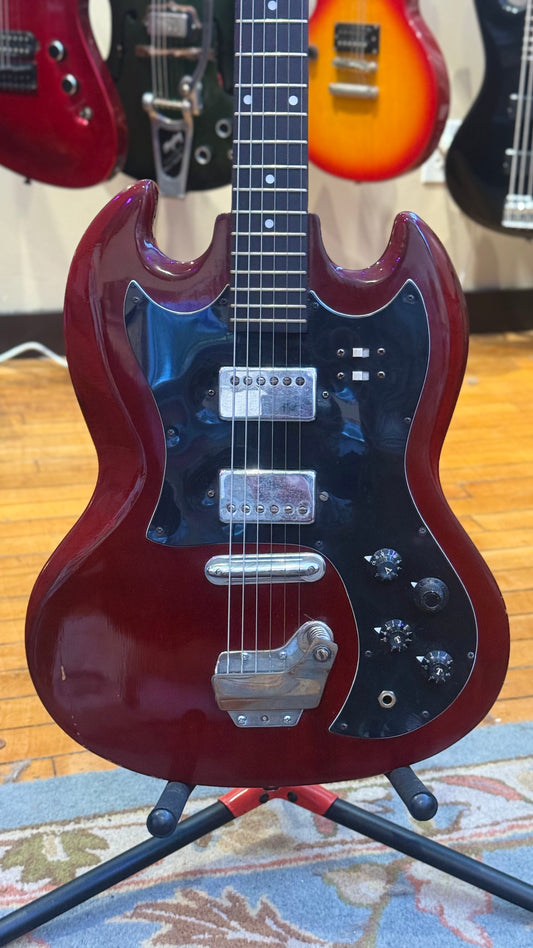 Unbranded SG-Style Electric Guitar – Cherry Red — body detail