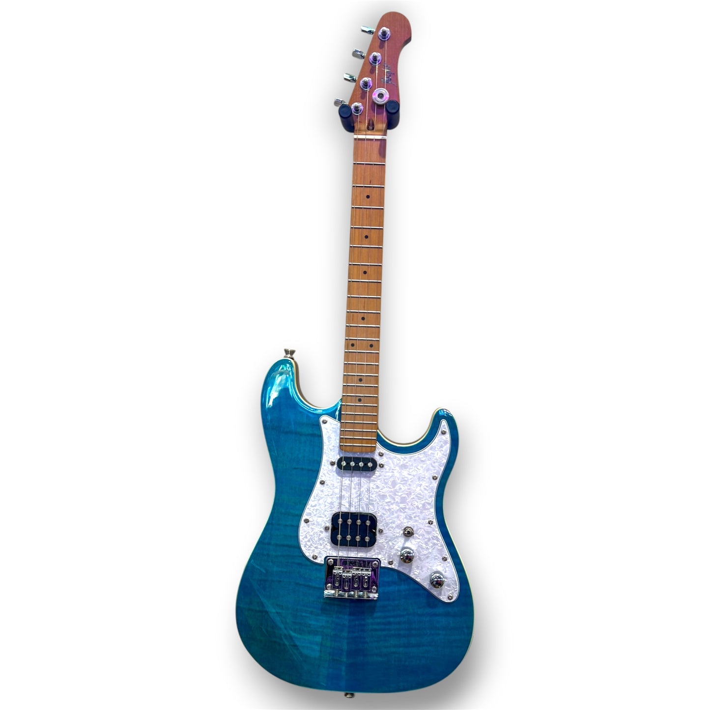 Flight Pathfinder Electric Ukulele – Transparent Blue Flame Top