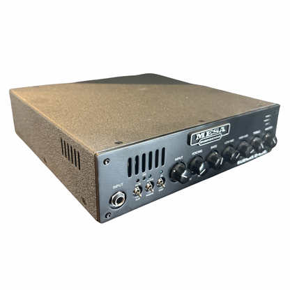 Mesa Engineering Subway D-800 800-Watt Lightweight Bass Amplifier Head w/ Original Gig Bag – Excellent Condition