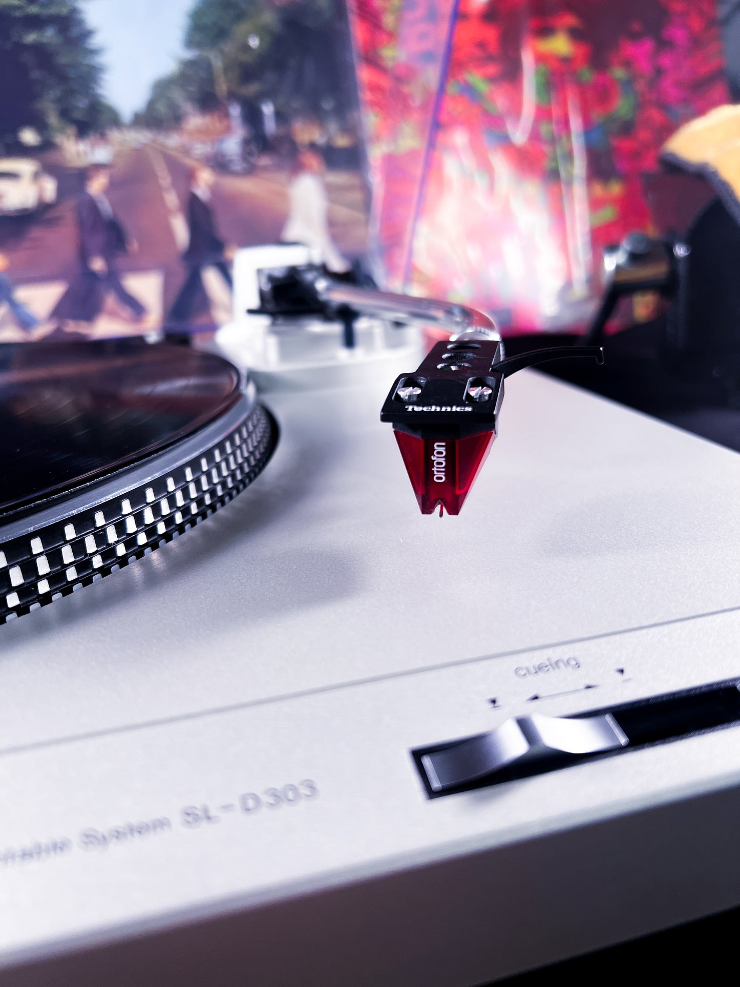 Reconditioned Technics SL-d303 with Ortofon Red Cartridge