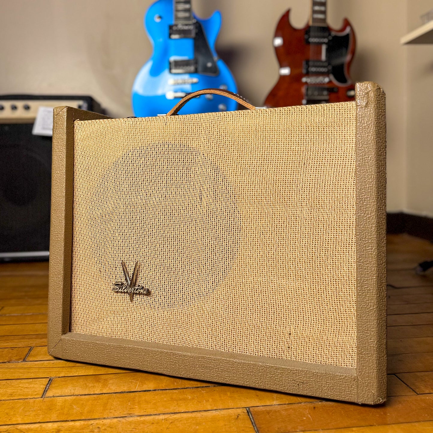 Late 1950s Silvertone 1392 Tube Guitar Amplifier — Restored, Serviced & Ready to Play